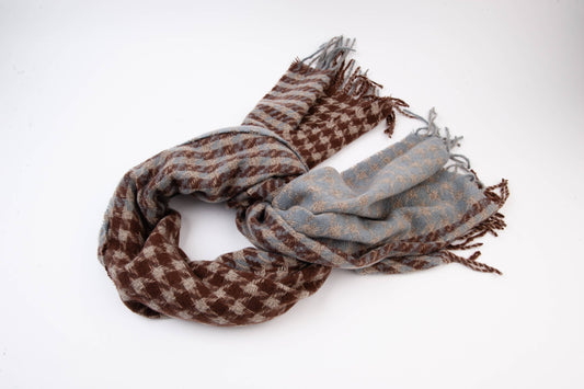 Hidden Valley Houndstooth Scarf